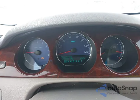 2008 Buick Lucerne Cxs z USA, uszkodzony, nr VIN 1G4HE57Y78U156923